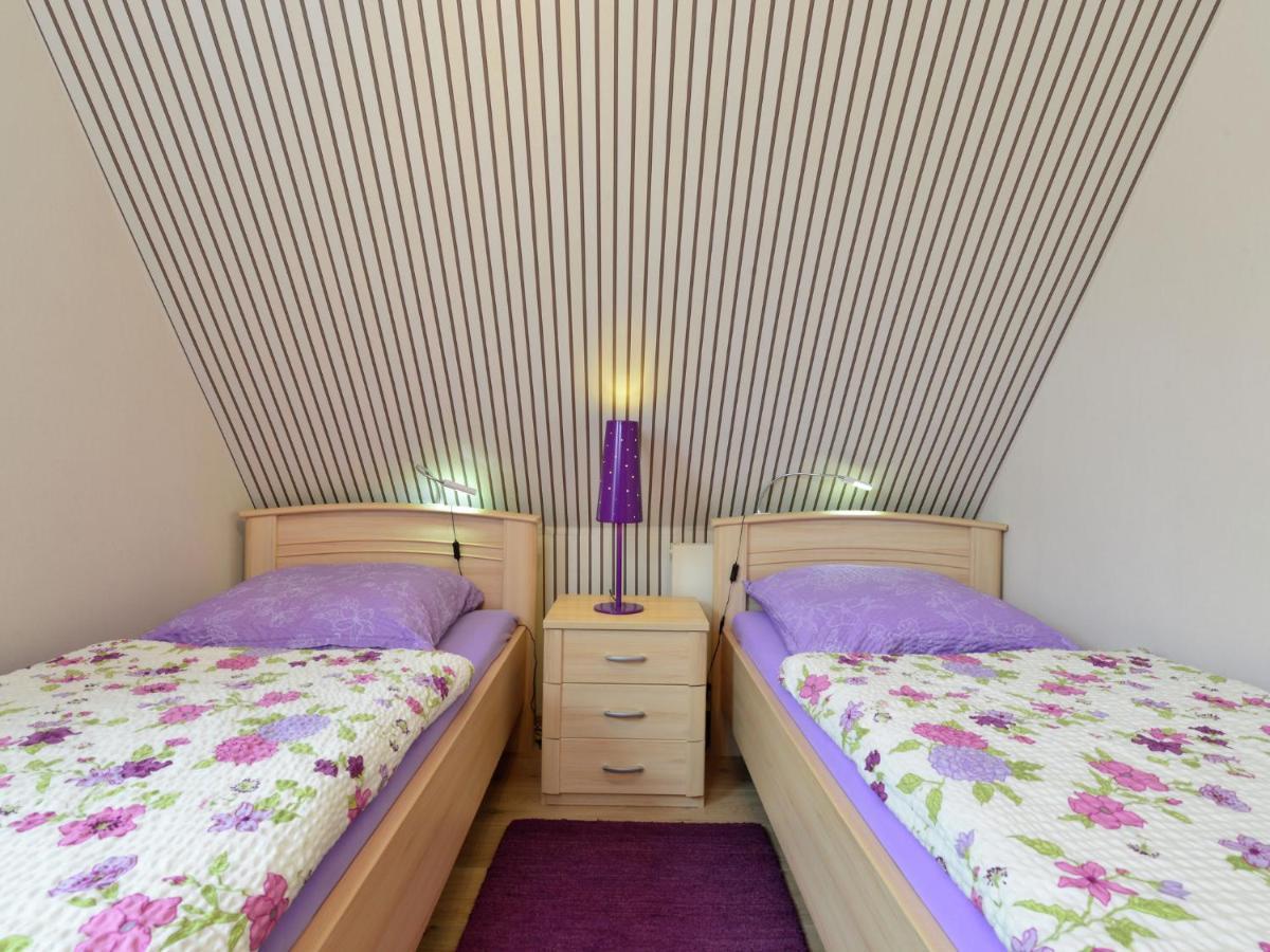 Graceful Apartment In Velmede With Garden Bestwig Bagian luar foto